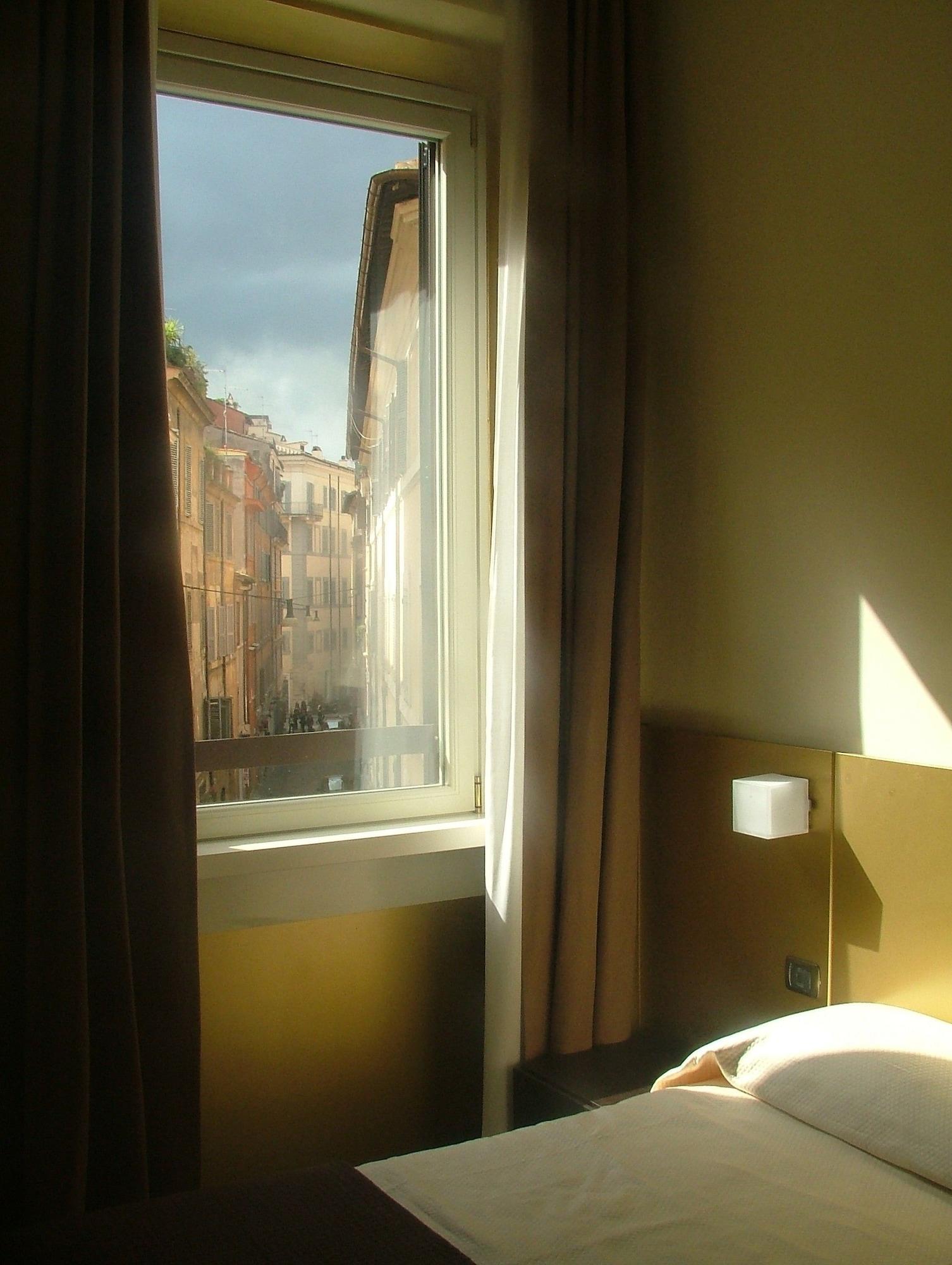 Ht Romeo Al Babuino Hotel Екстериор снимка