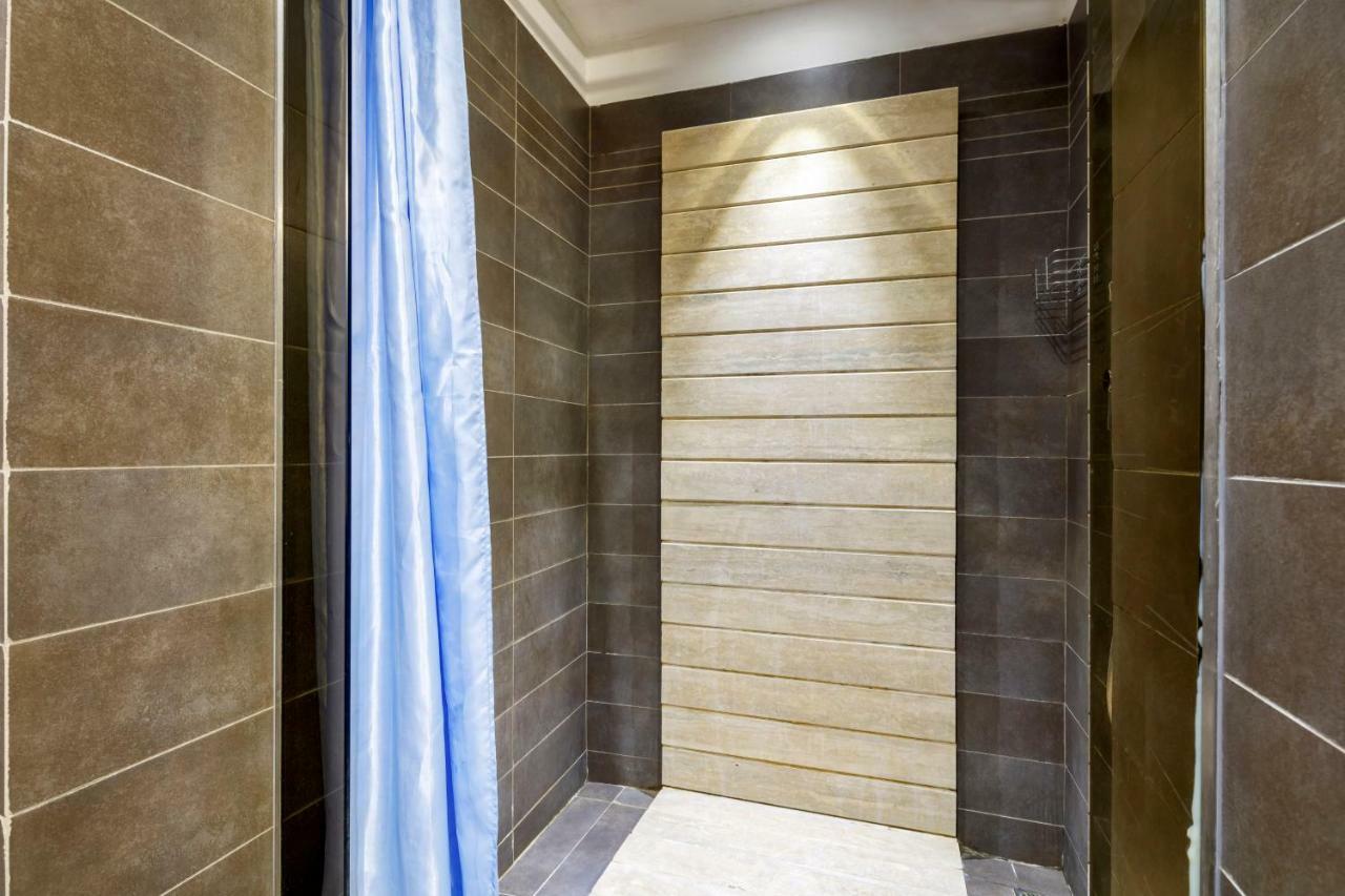 Ht Romeo Al Babuino Hotel Екстериор снимка